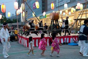 7月13日(土)に「かまがや祭り」を開催しました。